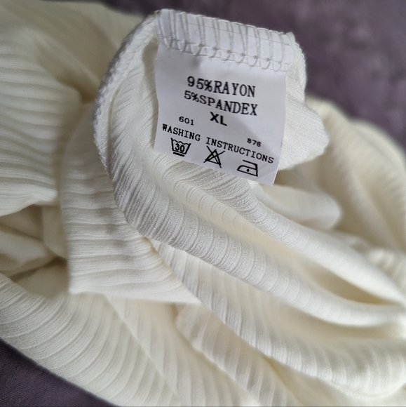 NWOT Ebifin Ribbed Knit Dress - Picture 7 of 12